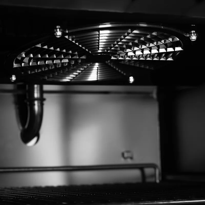 Zamrzovalna vitrina Tefcold UF400VGB - slika 2